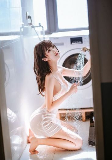 国产亚洲精aa在线看_BD在线观看视频