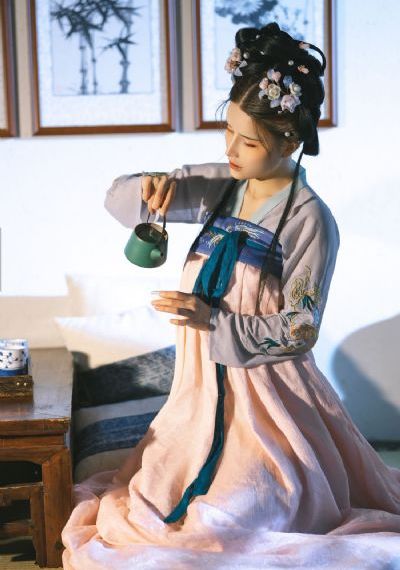 正在播放国产美人_720免费观看电视剧